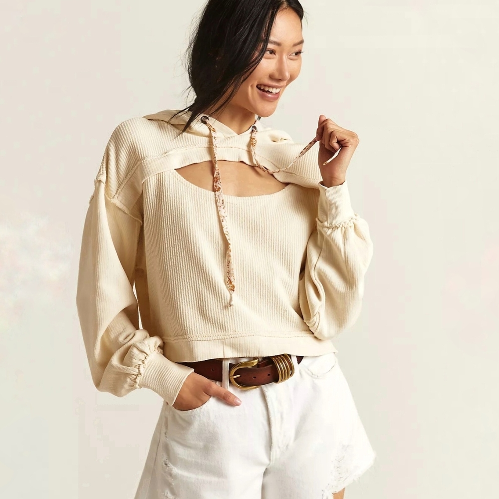 NWOT Anthropologie Cream Ribbed Cutout Hoodie